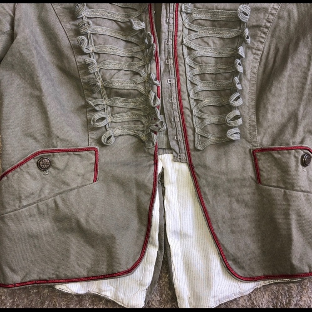Zara basic green blazer - Picture 3 of 6